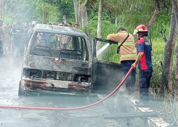 Mobil Mendadak Kobong Saat Melaju di Gunungkidul, Sopir Luka Bakar