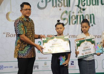 Pasar Lebaran Dinas Koperasi dan UKM Kabupaten Sleman  Transaksi Rp 163 Juta