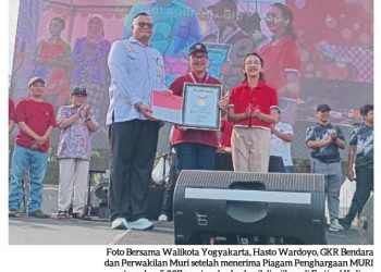 Pecahkan Rekor MURI, 5.007 Porsi Gudeg Disajikan di Festival Kuliner Gula Kelapa Gudeg Sejuta Rasa