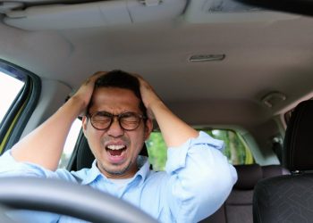 Dalam rangka Hari Pelanggan Nasional 2025, AXA Mandiri mengajak masyarakat untuk memeriksa kondisi kesehatan agar terhindar dari stres dan gangguan mental lainnya. (Foto: Istimewa)