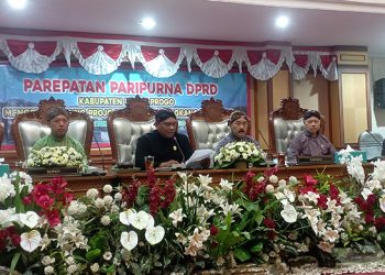 Rapat paripurna DPRD Kulon Progo (Foto : Humas DPRD Kulon Progo)