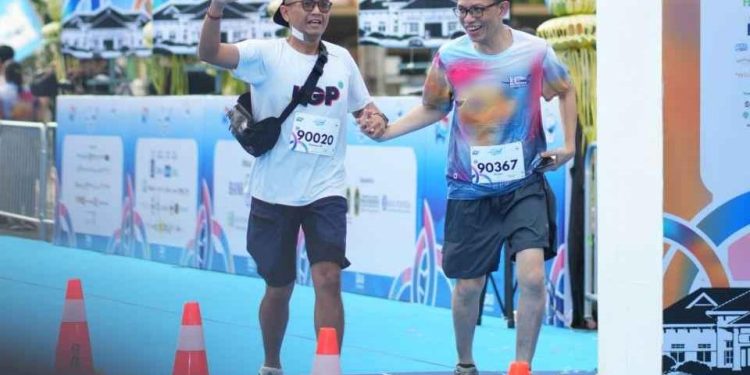 Mematahkan Stigma, Penyintas Stroke Lumpuh dan Dokternya Berlari Bersama di Bethesda Heritage Run 2026: “Stroke Bukan Akhir Segalanya”