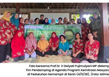 Berdayakan Warga Semampir, UMBY dan UDB Surakarta Berkolaborasi Kembangkan Inovasi Kunir Putih dan Daun Kelor