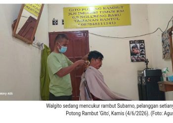 25 Tahun Konsisten Merajut Asa dari Balik Kursi Potong Rambut ‘Gito’