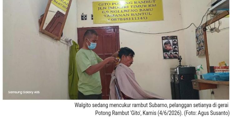 25 Tahun Konsisten Merajut Asa dari Balik Kursi Potong Rambut ‘Gito’