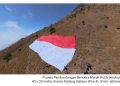 Momen Haru Mewarnai Pembentangan Bendera Merah Putih Raksasa di Gunung Sumbing via Dukuh Seman