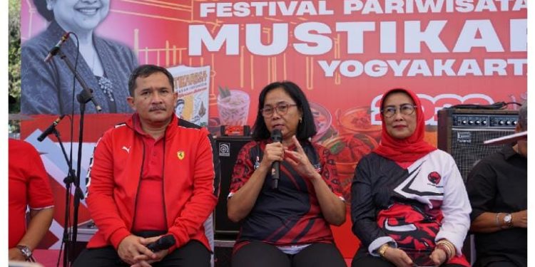 Senam Bersama Ribuan Warga Buka Festival Mustika Rasa di Alkid, My Esti Dorong Masyarakat Sehat dan Aktif