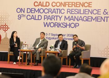 Sentil MBG hingga Fenomena Swasembada Meme Politik, Andi Widjajanto Beberkan Jalur Kemunduran Demokrasi RI