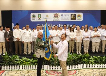 Ketum PWI Pusat Lantik PWI Surakarta