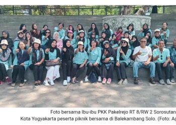 Lepas Penat, Ibu-ibu PKK Pakelrejo Sorosutan Umbulharjo Gelar Piknik Bersama