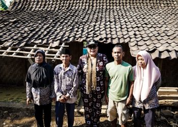 Penanganan Terpadu Dik Aji, BAZNAS Bangun Rumah Layak Huni dan Tim Medis Berikan Pengobatan Rutin di Karangmojo